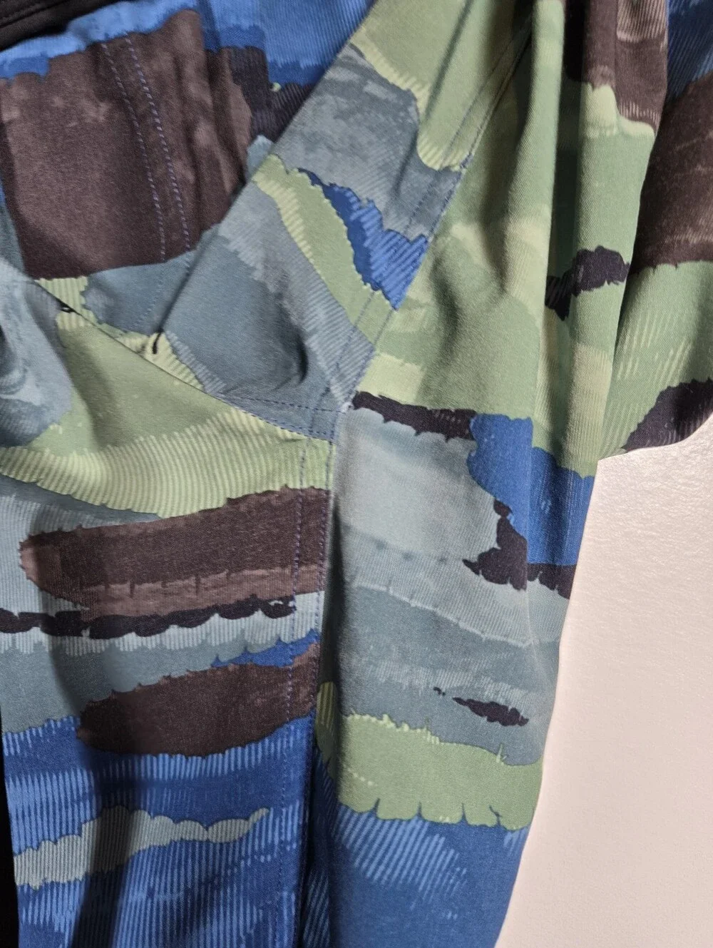 Lululemon Core Shorts Cactus Camo Desert Teal Vintage Green Mens Size Large